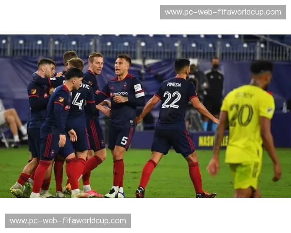 火花碰撞:芝加哥火焰vs亚特兰大联,一场不容错过的绿茵对决 火花碰撞:芝加哥火焰vs亚特兰大联,一场不容错过的绿茵对决